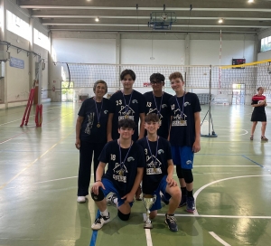 La società Asd Free Volley Vittoria campione territoriale under 13 M 3x3